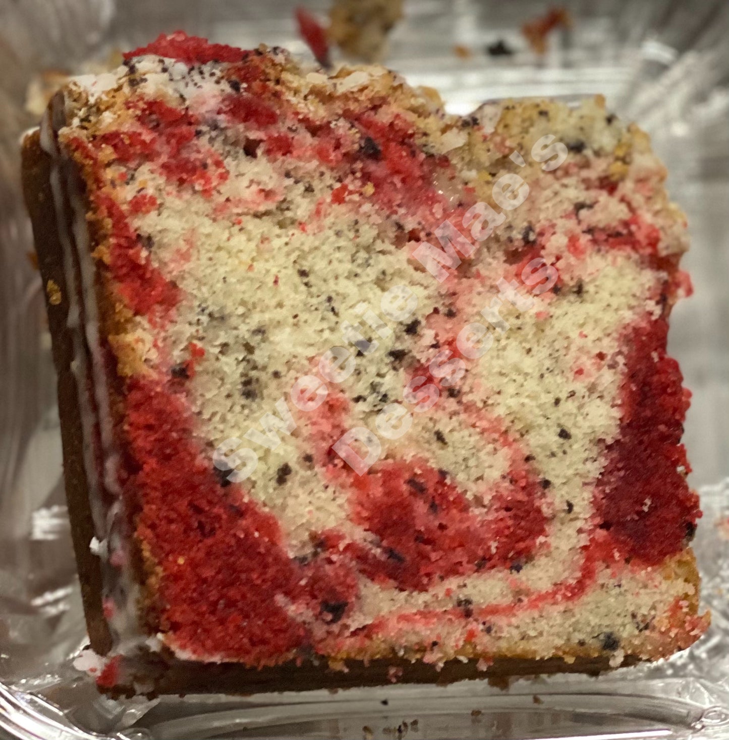 Red Velvet Cookies & Cream Pound Cake